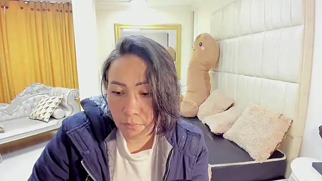 gaby trent online show from February 24, 2:48 pm