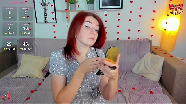 Snapshot of Creamy_Lissa chatting on February 21, 9:43 am Creamy Lissa online show from February 21, 9:43 am