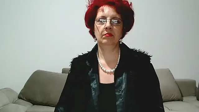 MilfSupreme online show from January 21, 8:32 pm