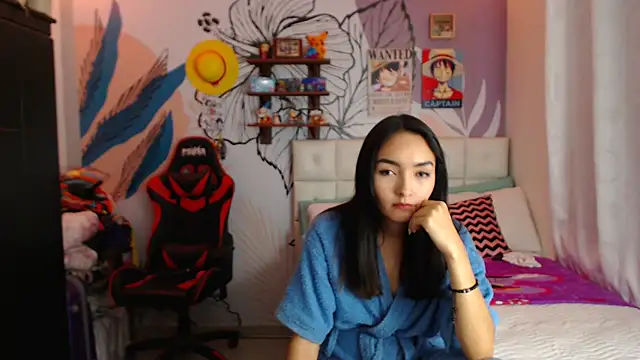 LinzyBaner online show from February 25, 11:33 pm