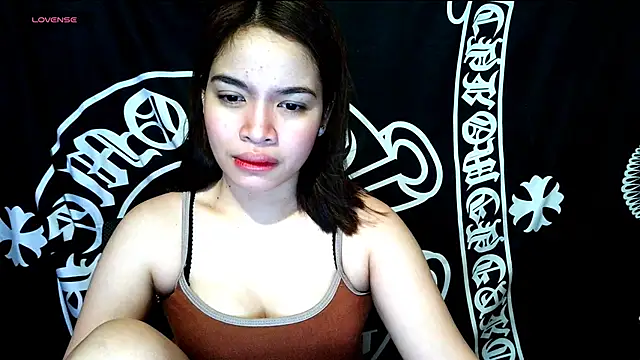  preciousmoira  online show from June 2, 11:07 pm