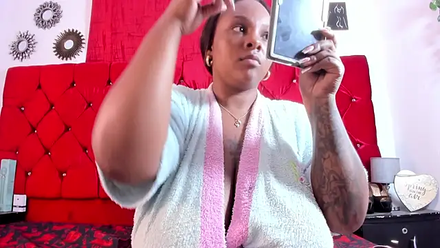 Snapshot of harleyevaans chatting on September 30, 12:32 pm harleyevaans online show from September 30, 12:32 pm