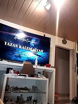 AquaMenn online show from April 11, 12:15 am