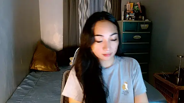 SweetLilly 18 online show from January 19, 3:10 am