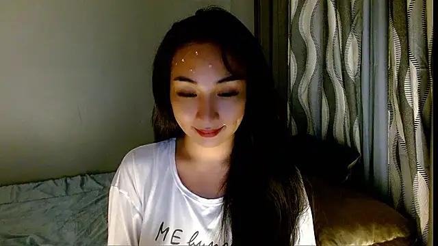 SweetLilly 18 online show from March 12, 12:00 pm