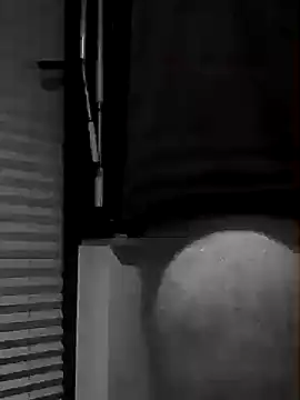 Snapshot of Genius1606 chatting on October 5, 10:40 pm Genius1606 online show from October 5, 10:40 pm