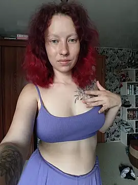 Snapshot of Frost_foxy chatting on July 19, 4:05 am Frost foxy online show from July 19, 4:05 am