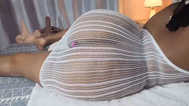 Snapshot of yourgoodcalmebonygirl chatting on February 2, 7:07 am yourgoodcalmebonygirl online show from February 2, 7:07 am