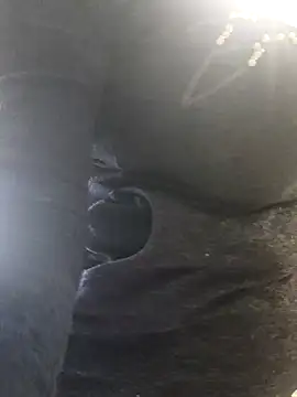 Snapshot of Elza01 chatting on December 24, 12:55 pm Elza01 online show from December 24, 12:55 pm