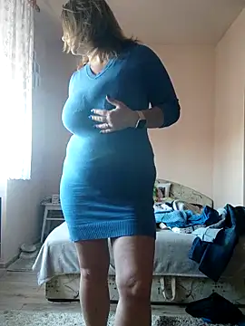 Snapshot of Elza01 chatting on March 7, 2:56 pm Elza01 online show from March 7, 2:56 pm