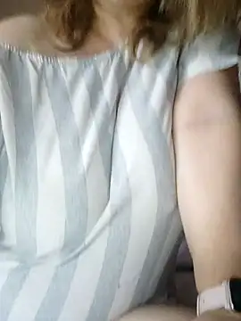 Elza01 online show from February 15, 7:27 am