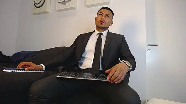 WillSandler online show from March 23, 6:34 pm