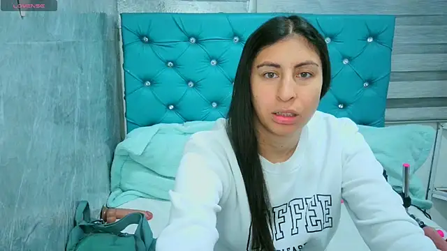 MAARYMOON online show from February 20, 11:11 am