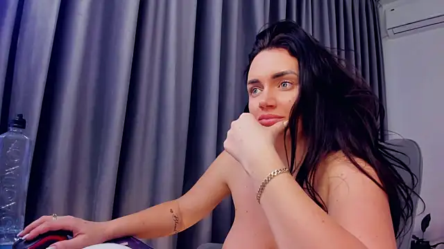 jessykmxx online show from February 15, 11:47 pm