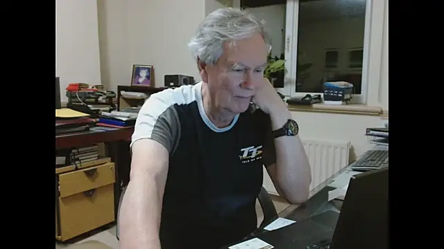 alan inlondon online show from February 15, 10:50 pm