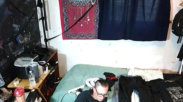 jjdirty6996 online show from June 24, 5:23 pm