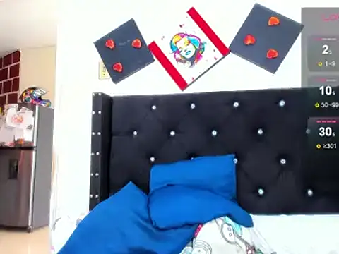 Snapshot of ebonnylatinx chatting on December 28, 4:20 pm ebonnylatinx online show from December 28, 4:20 pm