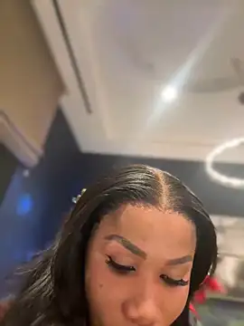 Belle    online show from December 7, 1:36 am