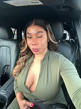 Belle    online show from December 20, 9:50 pm