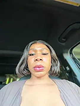 Belle    online show from April 12, 2:33 pm