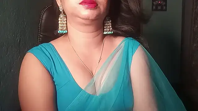 Snapshot of YourModhu chatting on June 4, 5:41 pm YourModhu online show from June 4, 5:41 pm