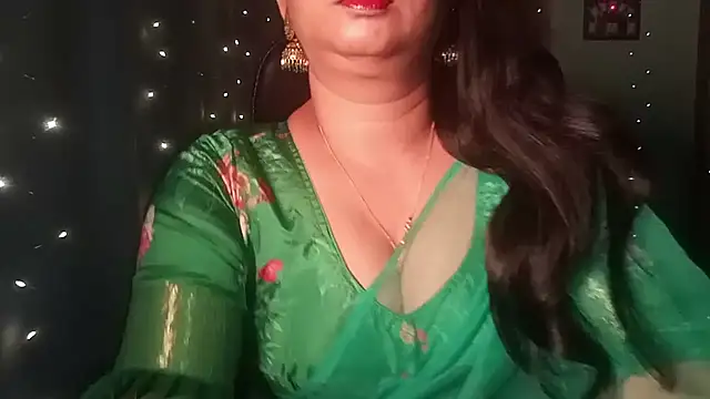 Snapshot of YourModhu chatting on June 29, 5:57 pm YourModhu online show from June 29, 5:57 pm