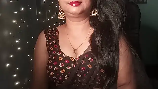 Snapshot of YourModhu chatting on July 15, 8:19 am YourModhu online show from July 15, 8:19 am