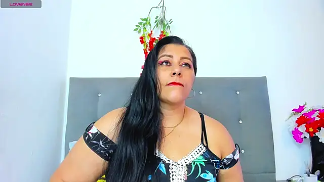 Snapshot of SexxyPamela chatting on September 19, 7:36 pm SexxyPamela online show from September 19, 7:36 pm