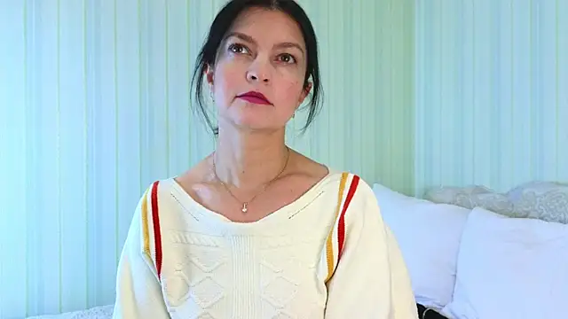  Lily  online show from January 22, 9:02 am