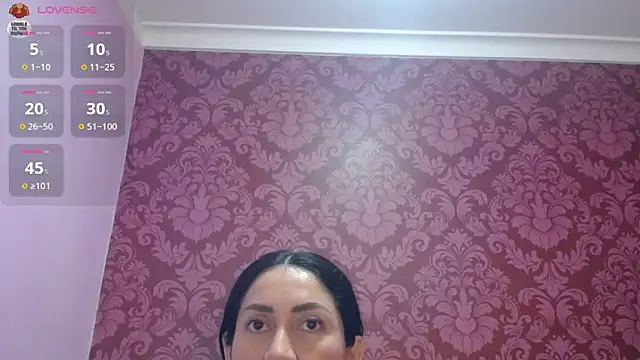 juliana diaz online show from May 22, 11:27 am