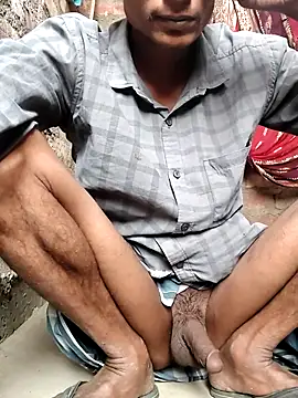 Snapshot of hq9870a chatting on February 18, 6:09 am hq9870a online show from February 18, 6:09 am