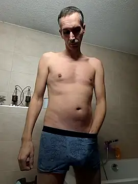 Geiler-boy313 online show from January 12, 9:31 pm