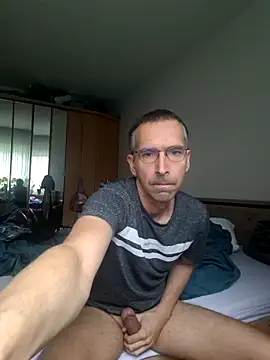 Geiler-boy313 online show from April 19, 9:41 am