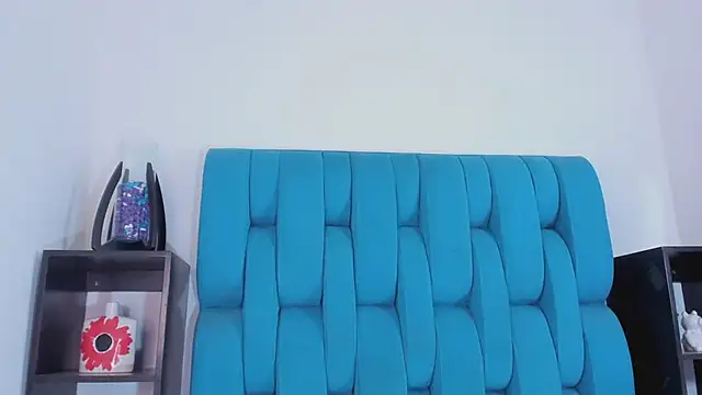 Snapshot of AlanNaughty chatting on January 11, 12:22 am AlanNaughty online show from January 11, 12:22 am