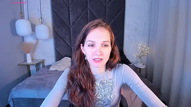 MirandaGlow online show from March 10, 8:59 am