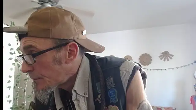 mycock2474u online show from February 21, 12:49 am