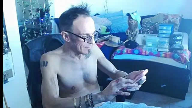 mycock2474u online show from February 25, 6:42 pm