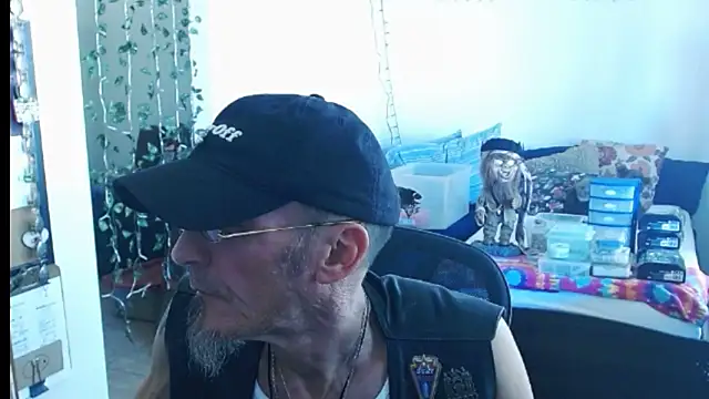 mycock2474u online show from February 26, 9:16 pm