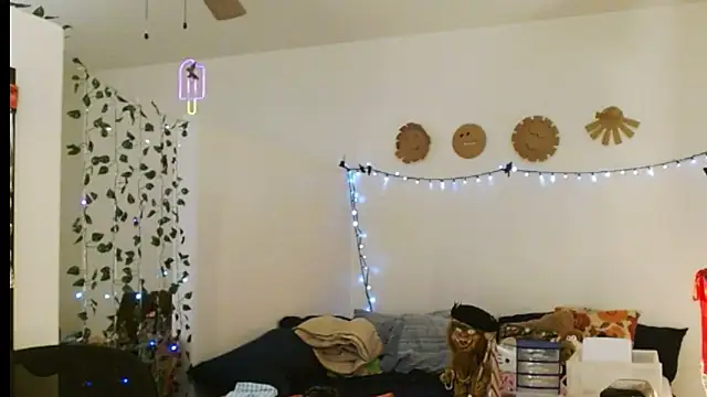 mycock2474u online show from March 5, 4:13 am