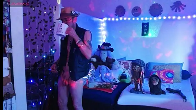 mycock2474u online show from March 21, 1:34 pm