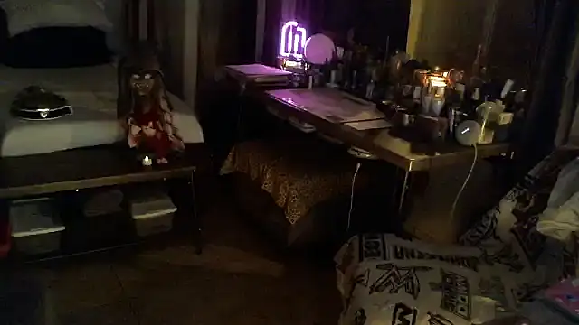 mycock2474u online show from October 2, 6:20 am