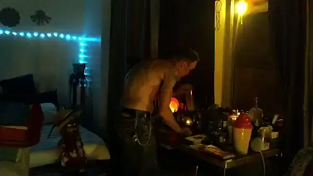 mycock2474u online show from October 4, 6:22 am