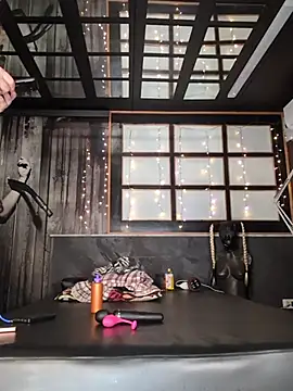 DarkDea online show from March 1, 1:13 pm