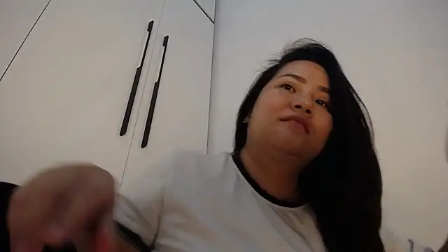 Snapshot of Squirt_tsunami_268 chatting on March 6, 7:25 am Squirt tsunami 268 online show from March 6, 7:25 am