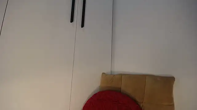 Snapshot of Squirt_tsunami_268 chatting on March 11, 3:45 pm Squirt tsunami 268 online show from March 11, 3:45 pm