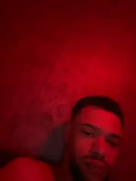 Snapshot of Lionayowe chatting on September 9, 10:09 pm Lionayowe online show from September 9, 10:09 pm