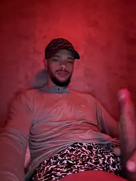 Lionayowe online show from February 14, 2:30 am