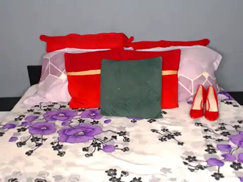 mira90dirty online show from December 17, 9:04 am