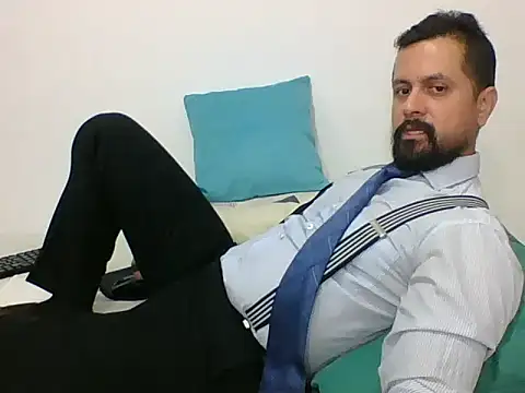 TRIISTAN KING10 online show from January 17, 7:38 pm