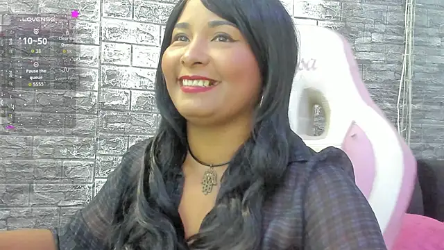 Snapshot of paola_ih chatting on June 9, 8:53 pm paola ih online show from June 9, 8:53 pm